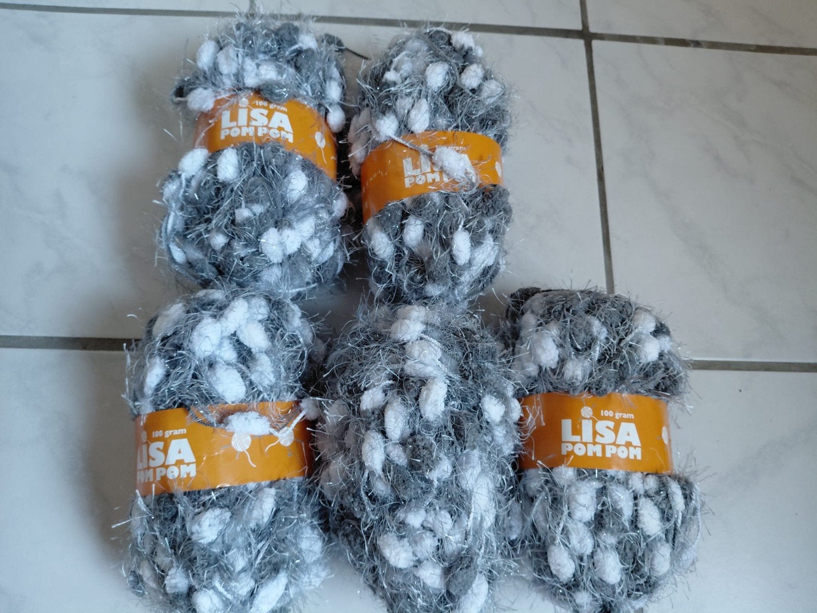 5 BOLLEN POMPOM GAREN NIEUW, Ophalen, Nieuw, Breien of Haken, Wol of Garen