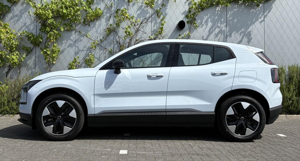 Volvo EX30 P3 Plus Europa 51 kWh | Adaptive Cruise Control |, Auto's, Volvo, Automaat, Achterwielaandrijving, Blauw, Leder en Stof