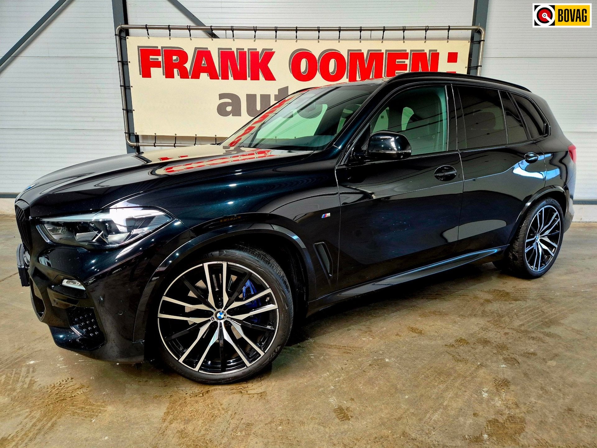 BMW X5 XDrive40i High Executive M-Sport + Panorama|Trekhaak|, Auto's, Automaat, Gebruikt, Verwarmde buitenspiegels, Bedrijf