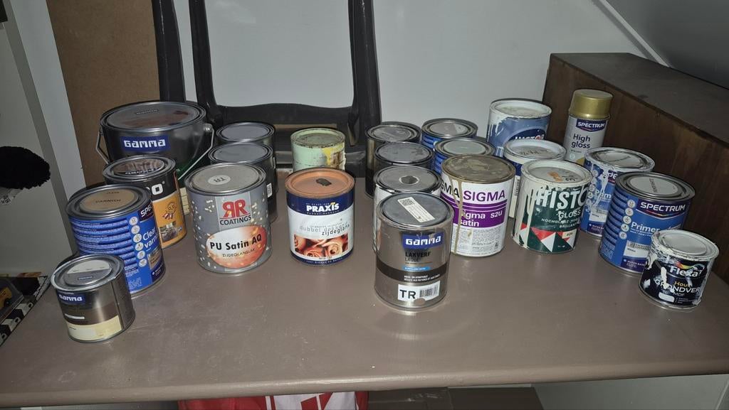 Diverse houtlak, primer en beits - Verschillende kleuren, Ophalen of Verzenden, Zo goed als nieuw