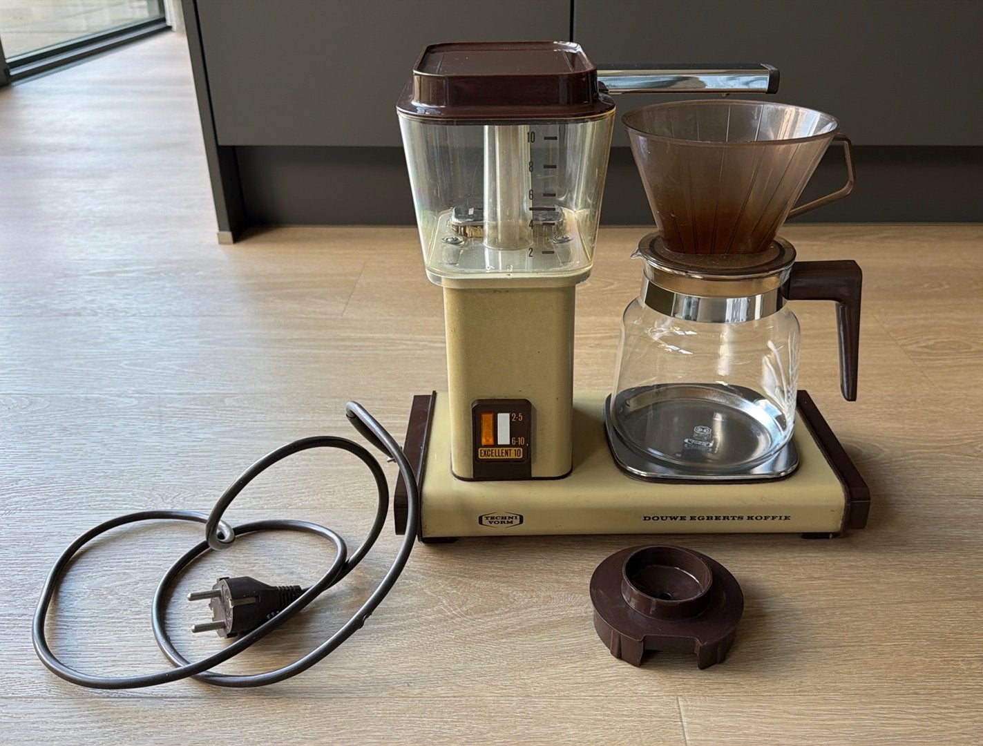 Vintage Douwe Egberts Excellent 10 Koffiezetapparaat, Gebruikt, Koffiemachine, Gemalen koffie, Ophalen of Verzenden