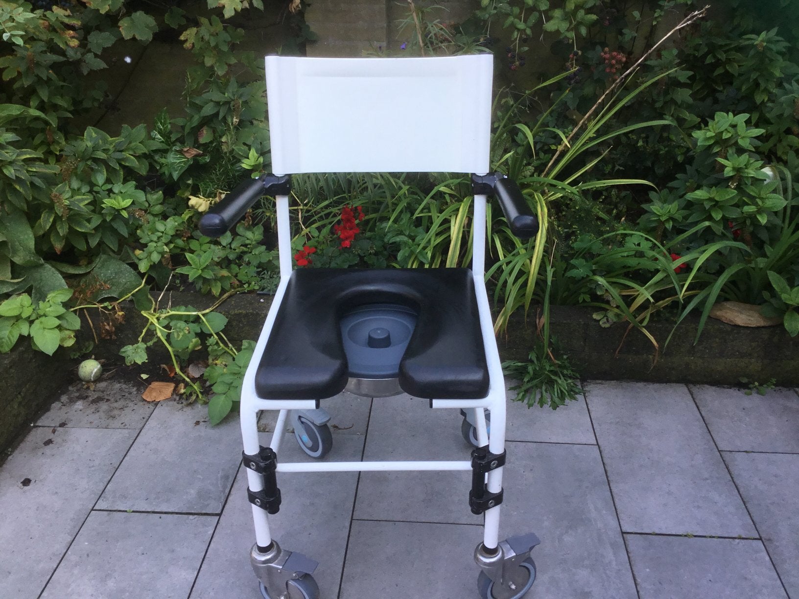 Toilet / Douche stoel, Ophalen, Gebruikt