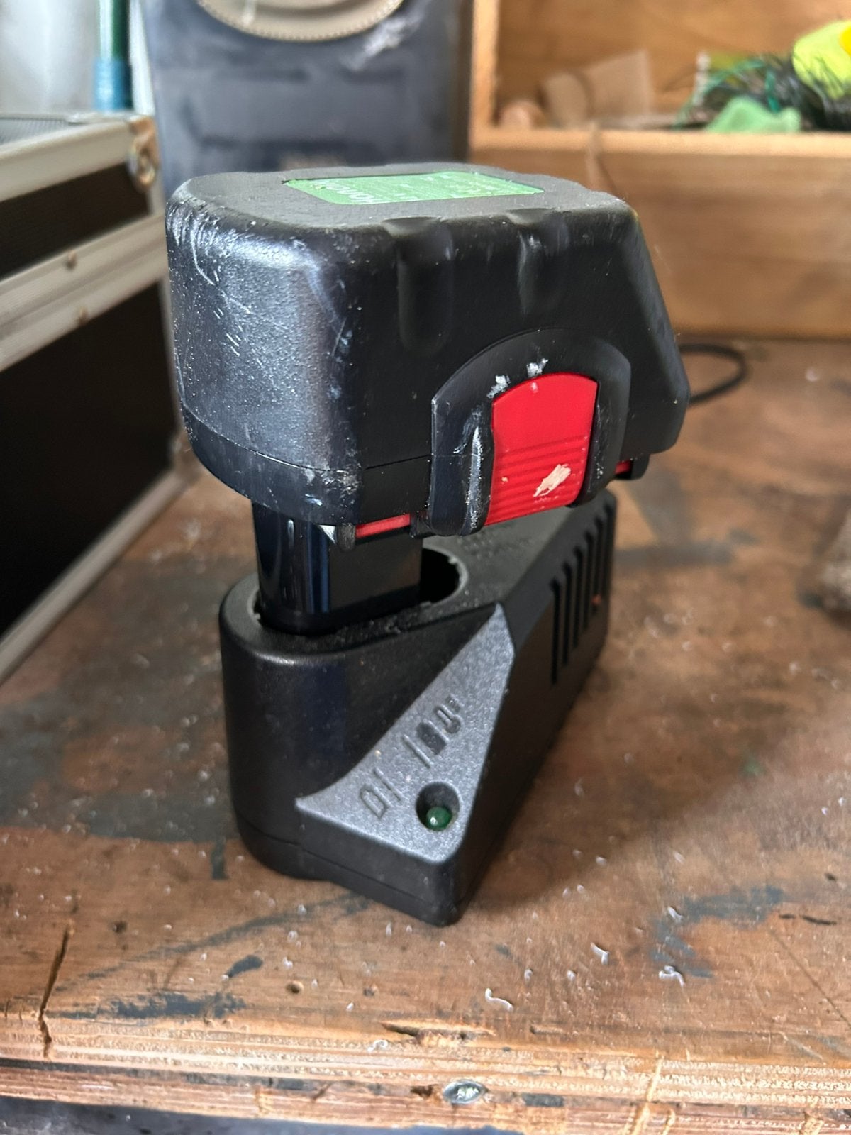 Bosch accu+oplader (zonder boormachine), Ophalen, Zo goed als nieuw, Boormachine