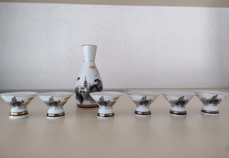 Saki Set Japan vintage, Ophalen