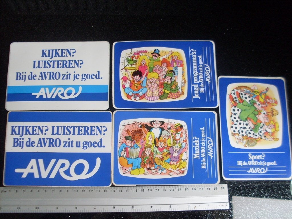 5x sticker kijiken? luisteren? bij de avro zit U goed, Verzenden, Zo goed als nieuw, Film, Tv of Omroep