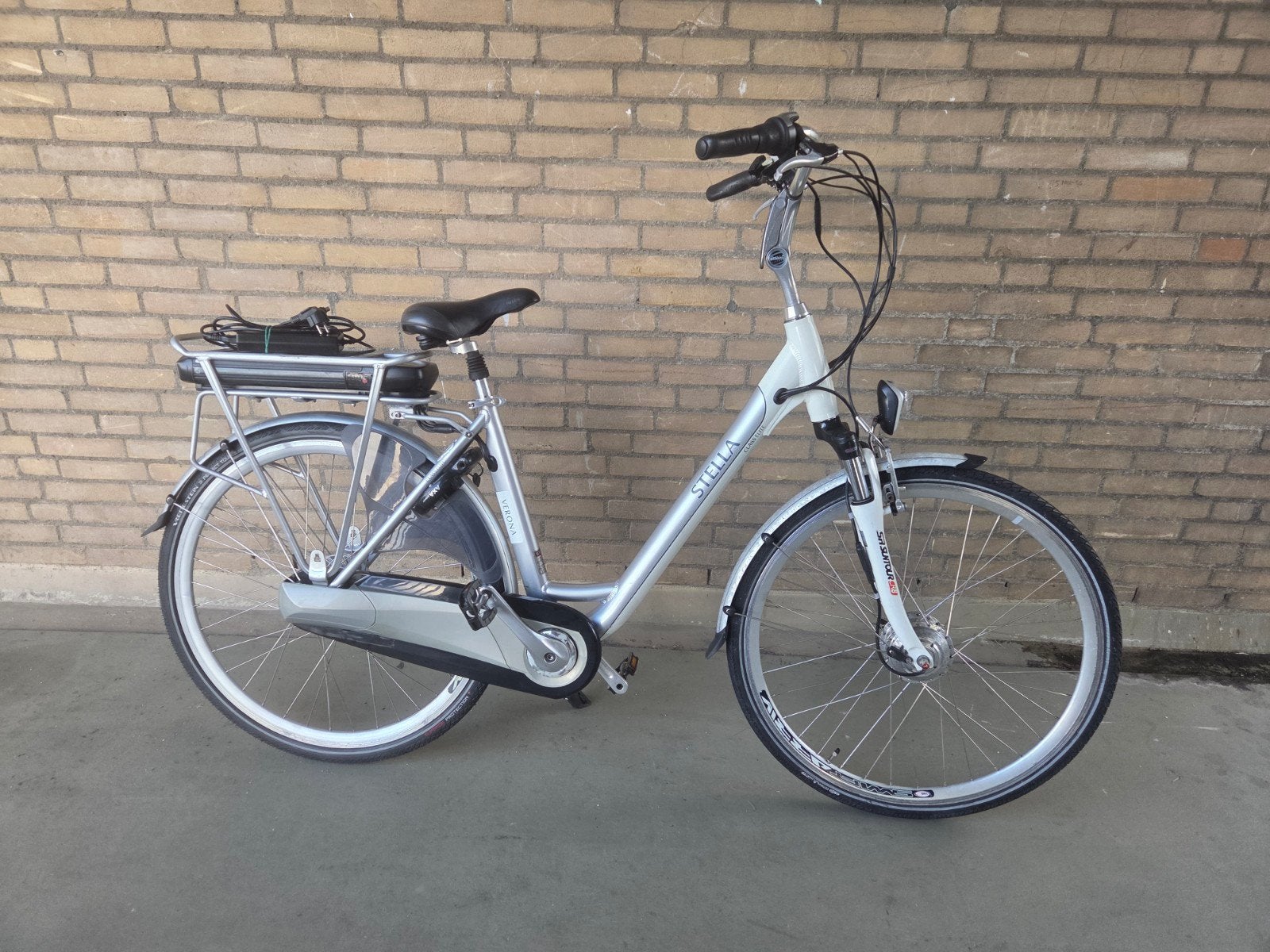 Stella Class Elite Elektrische fiets 8 versnellingen 28 inch, Fietsen en Brommers, 47 tot 51 cm, Ophalen, Zo goed als nieuw, Overige merken