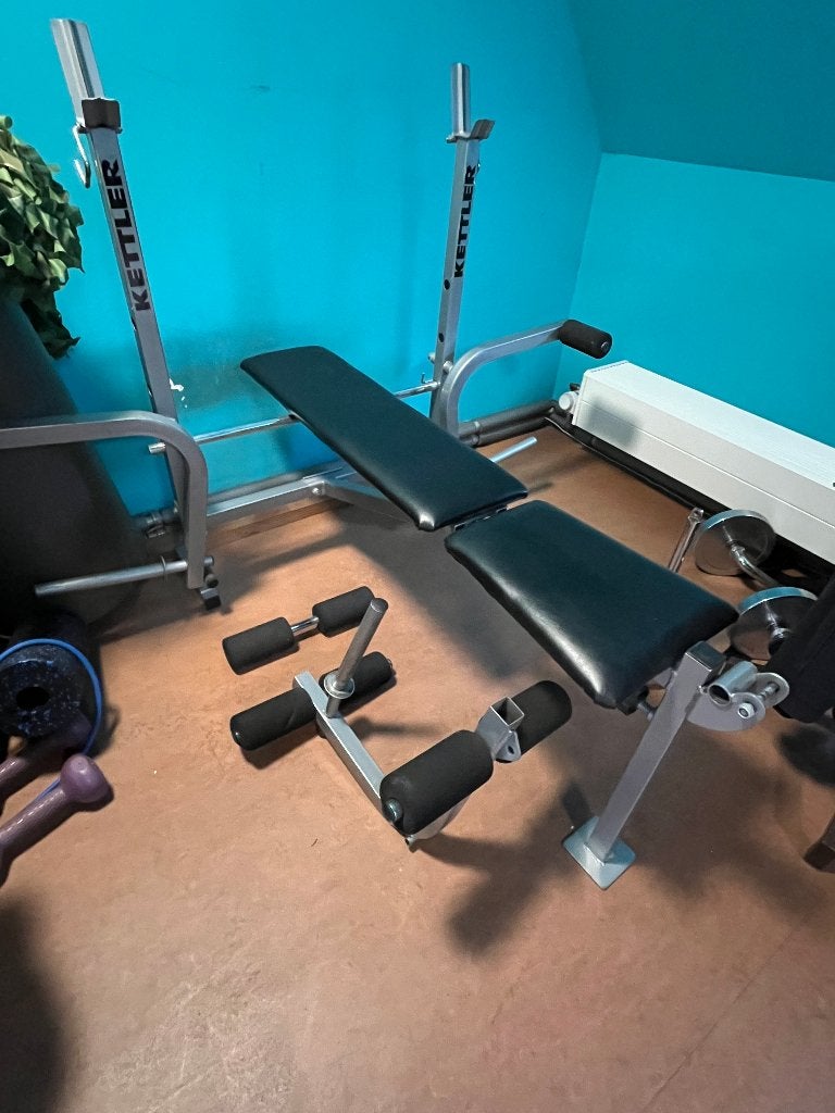 Bench press - halterbank met chest fly en leg extension, Ophalen, Gebruikt, Metaal, Krachtstation