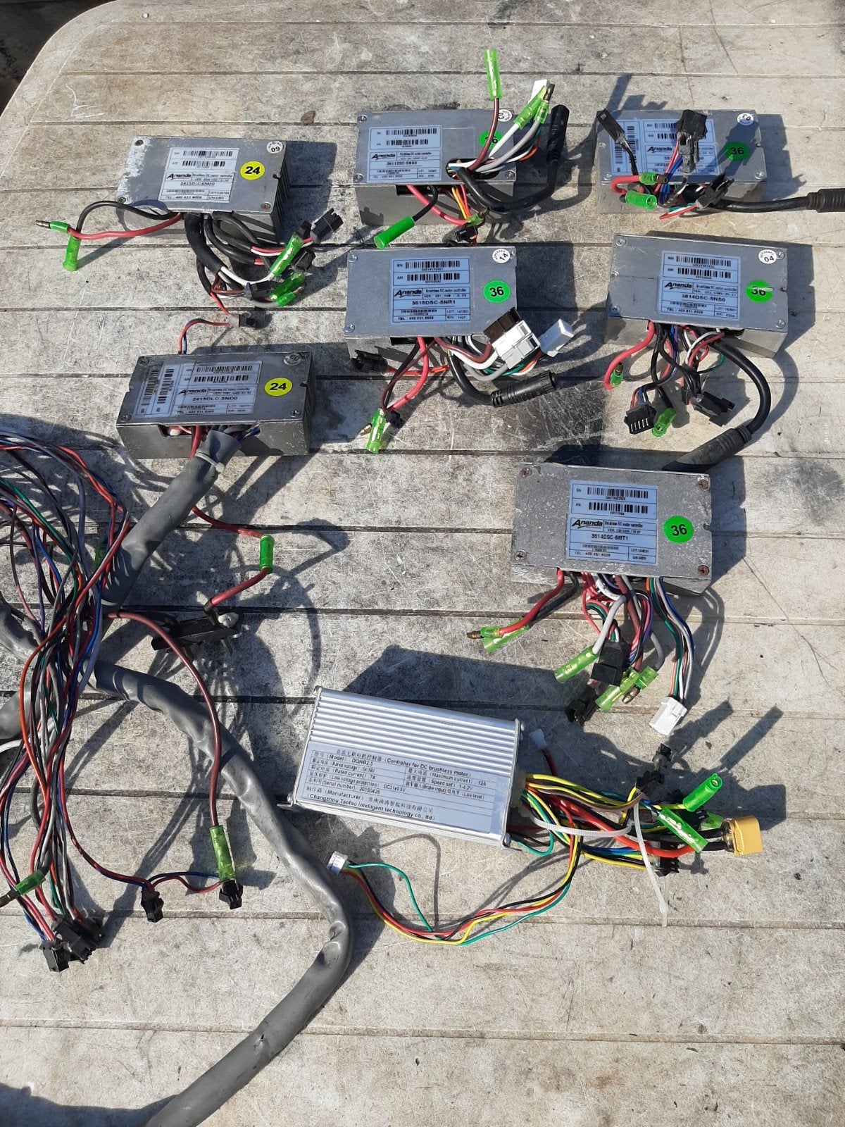 Cotrollers 24V en 36V  accuhouders voor electrische fietsen, Ophalen of Verzenden, Waterdicht, Gebruikt
