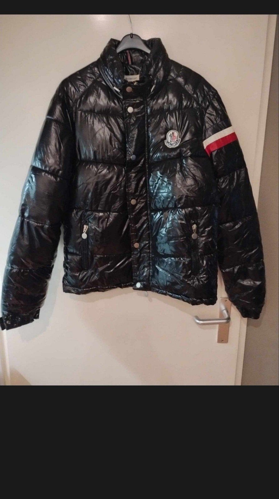 een stijlvolle en warme Moncler heren winterjas, Kleding | Heren, Moncler, Maat 48/50 (M), Zwart, Ophalen of Verzenden