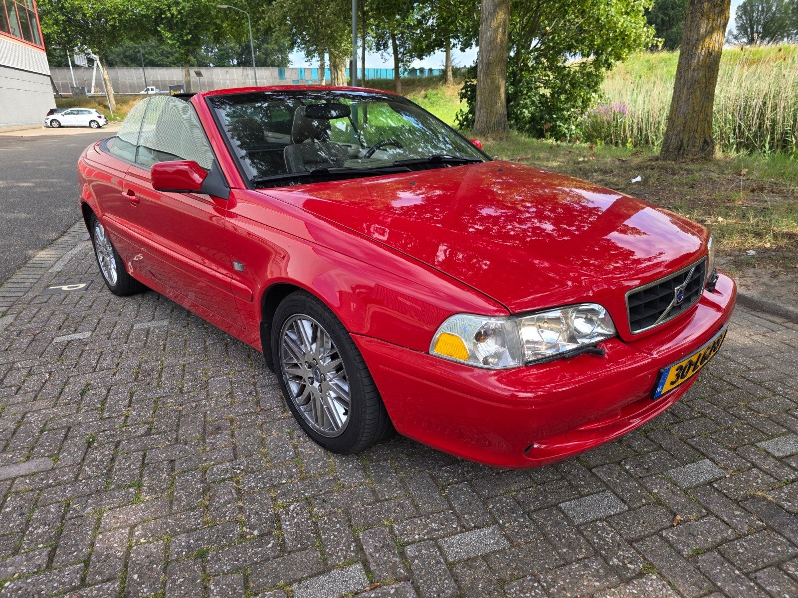 Volvo C70 2.3 T5 2004 Rood Rica 310PK, C70, Cabriolet, 4 stoelen, Stoelverwarming