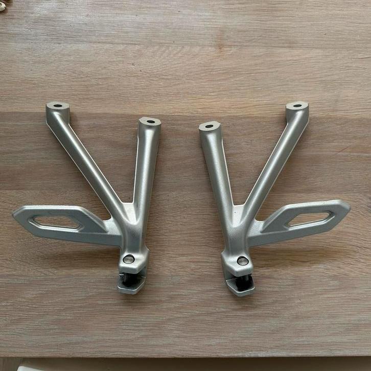 BMW R1200/1250 GS / Adventure voetsteunhouders, Motoren, Onderdelen | BMW, Ophalen of Verzenden, Gebruikt
