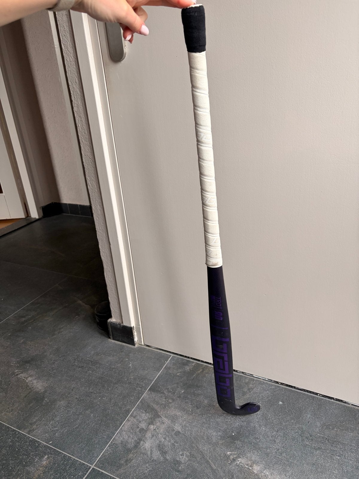 Brabo zaalhockeystick TRDT.NL 80 Carbon - Paars, Ophalen of Verzenden, Zo goed als nieuw, Stick