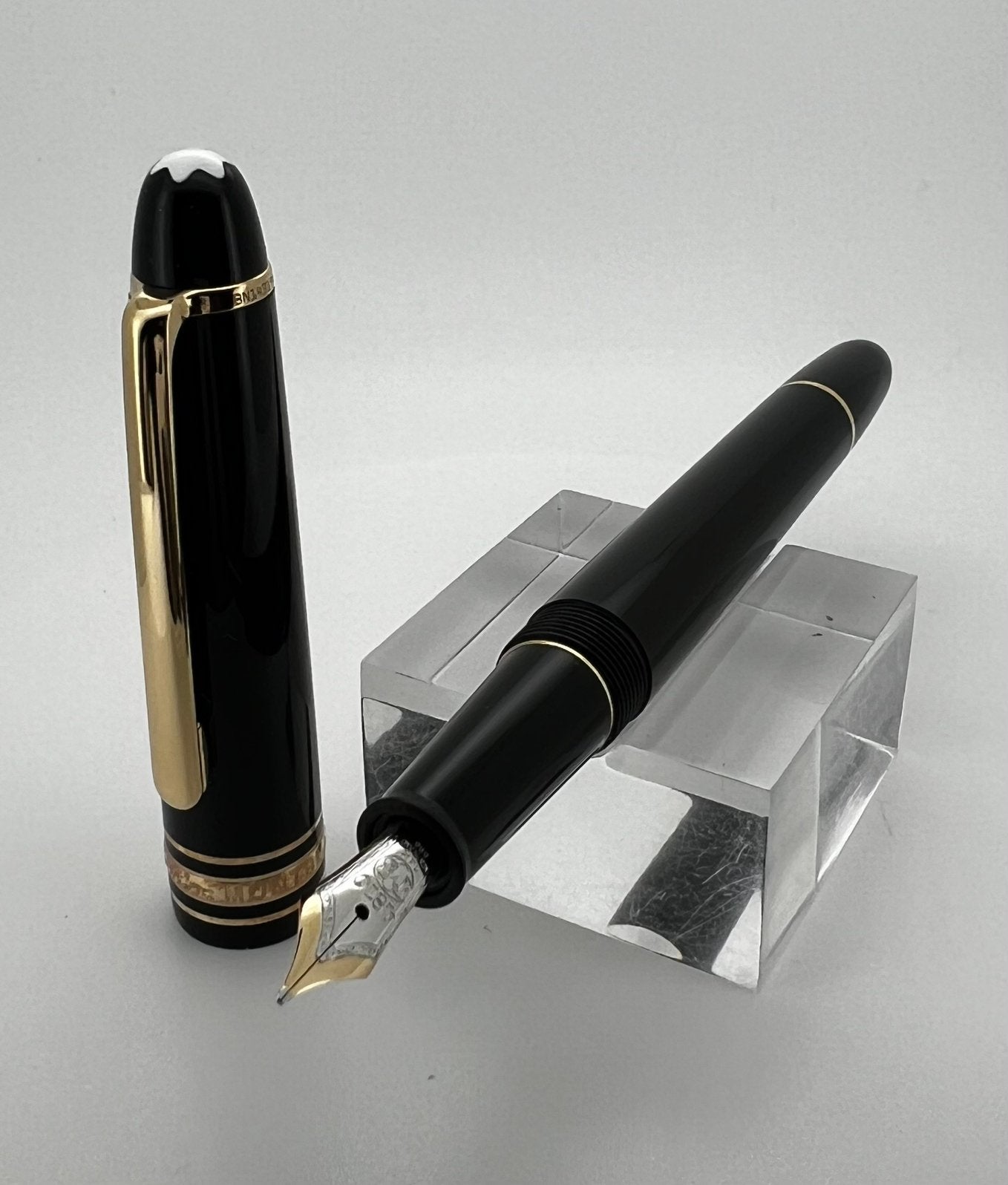 Montblanc vulpen Meisterstuck 145 classic M nib, Met doosje, Ophalen of Verzenden, Zo goed als nieuw, Vulpen