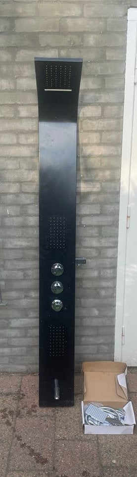 Buitendouche - Zwart design met div functies en klein defect, Ophalen, Gebruikt, Douche