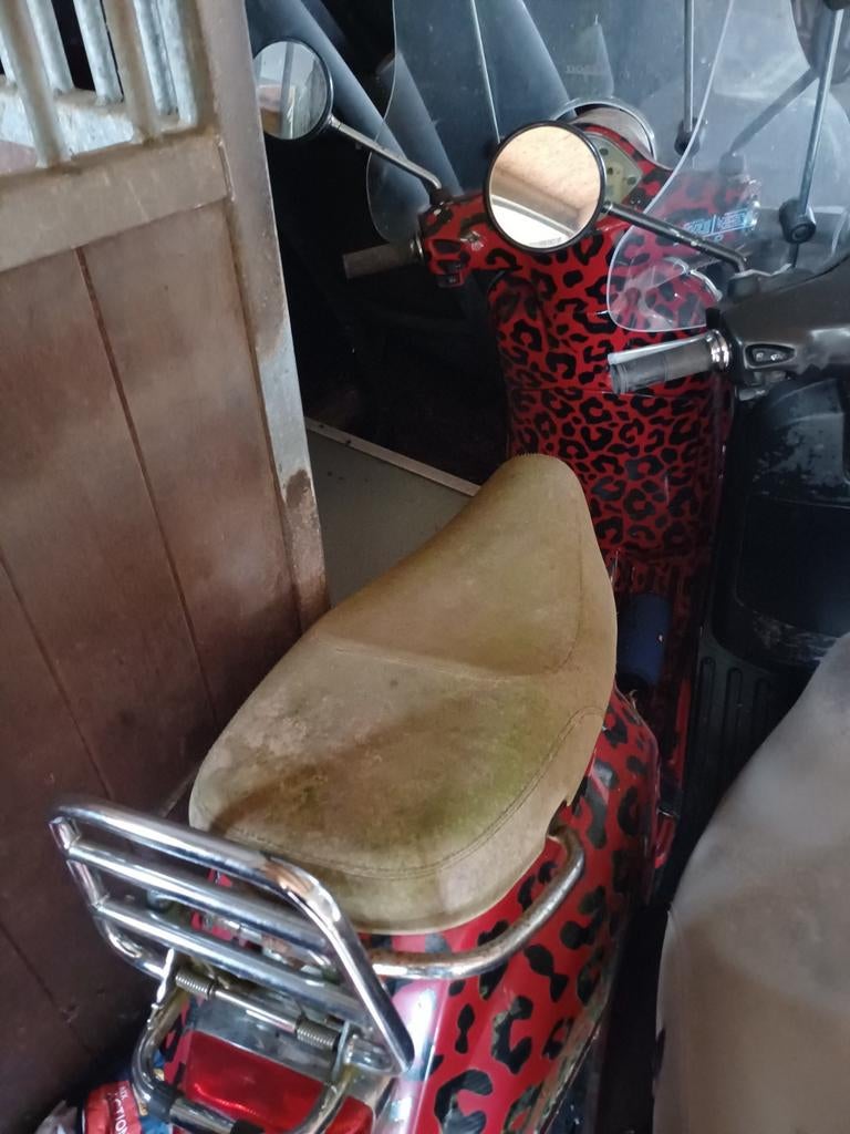 Vespa LX50 sloop / onderdelen, Fietsen en Brommers, Scooters | Vespa, Ophalen, Gebruikt, Benzine, Vespa LX