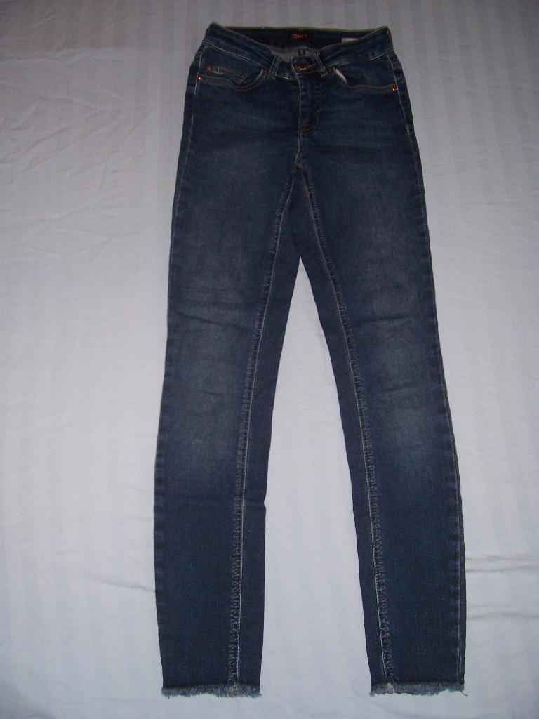 Hele mooie spijkerbroek merk Only maat XS-32 - 170 slim fit, Broek, Meisje, Only, Ophalen of Verzenden