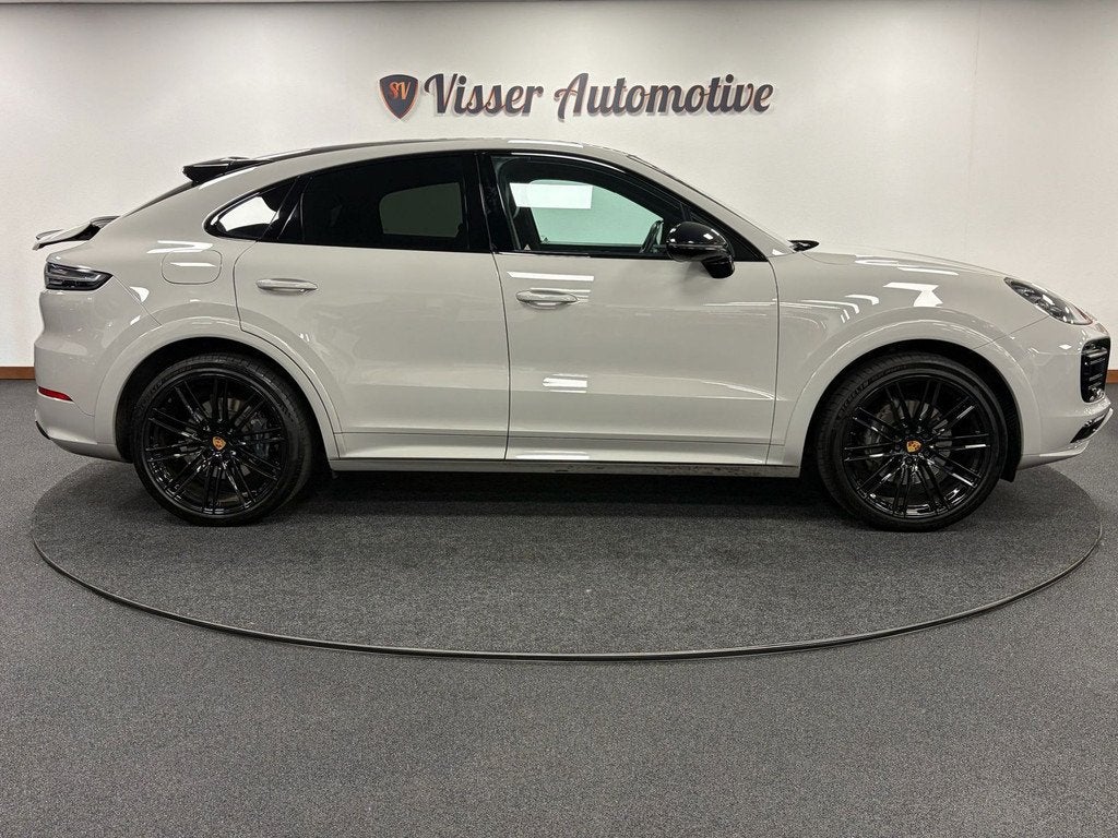 Porsche Cayenne Coupé 3.0 E-Hybrid*NL-Auto*NAP*Pano*Luchtve, Auto's, Automaat, Cayenne, Euro 6, 2995 cc