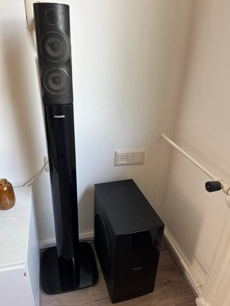 Philips Home Cinema Set Blu-ray speler en 2.1 systeem HTS590, Audio, Tv en Foto, Home Cinema-sets, Gebruikt, Blu-ray-speler, 2.1-systeem