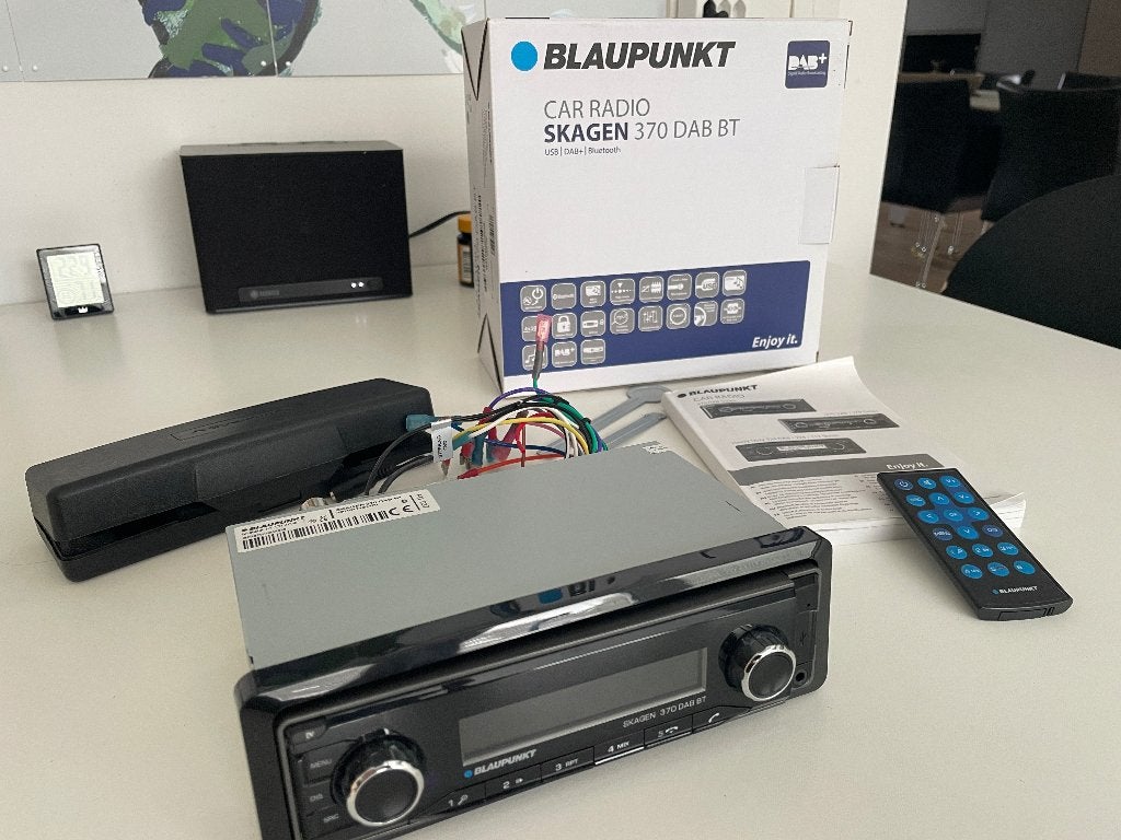 Autoradio Blaupunkt Radio Skagen 370 DAB BT, Ophalen of Verzenden, Zo goed als nieuw