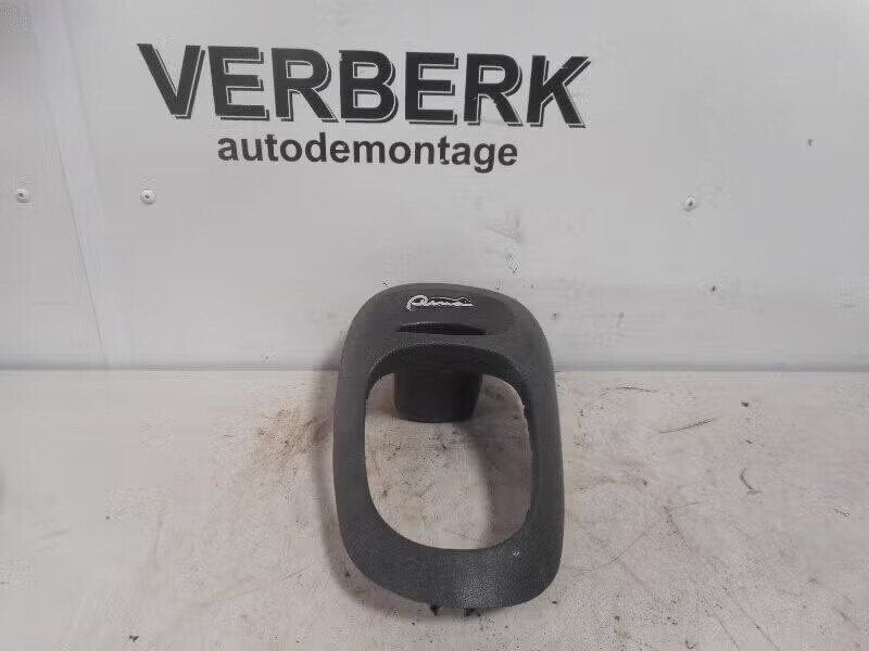MIDDENCONSOLE Ford Puma (01-1997/06-2002) (V97FB7E034), Gebruikt, Ophalen of Verzenden, Henry-Ford-Straße 1 50735 Köln, DE, Ford-Werke GmbH