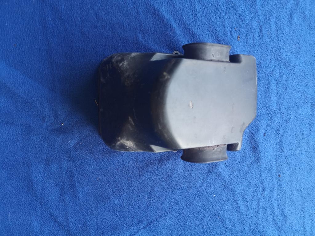 LUCHTFILTERHUIS INCLUSIEF FILTER HONDA MAGNA V65 / VF1100 C, Ophalen of Verzenden, Gebruikt