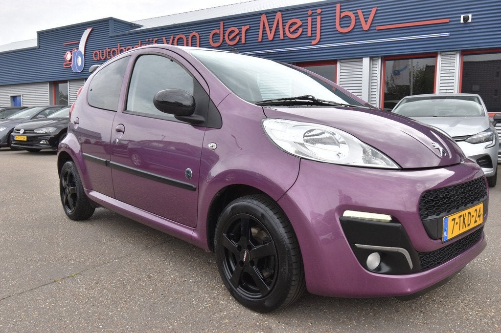 Peugeot 107 1.0 Envy , AIRCO , RCD MP3 , BL TOOTH , LMV14 ,, Voorwielaandrijving, Euro 5, Stof, Gebruikt