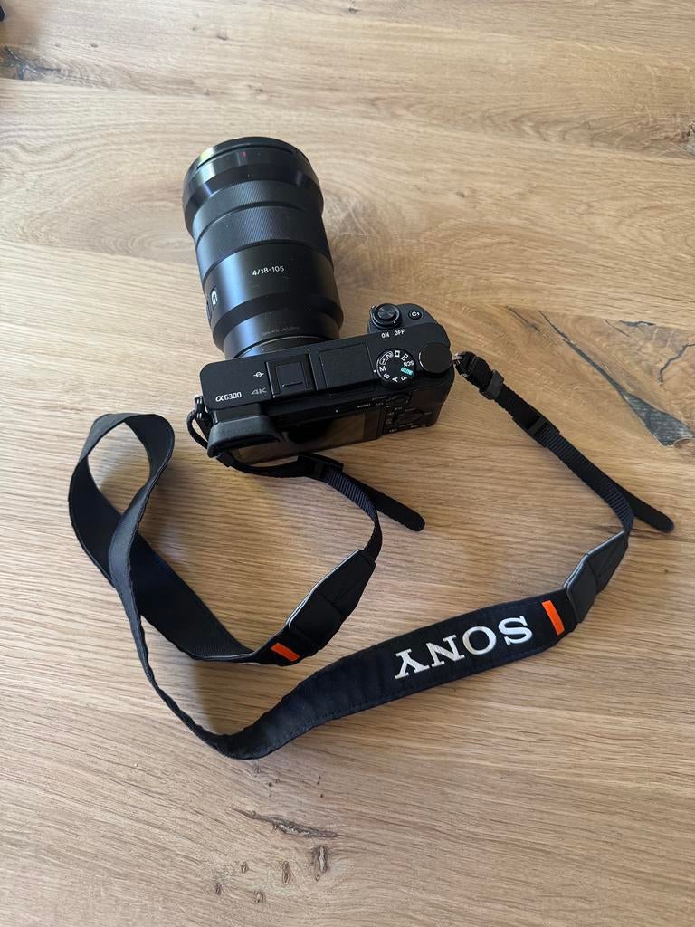 Sony a6300 camerabody + Sony F4 18-105 G Master, Ophalen, Gebruikt, Sony, 24 Megapixel