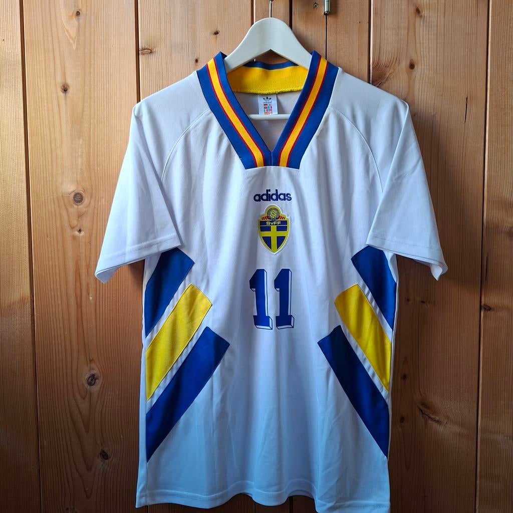 Zweden uitshirt 1994 Brolin #11, Maat S, Verzenden, Zo goed als nieuw, Shirt