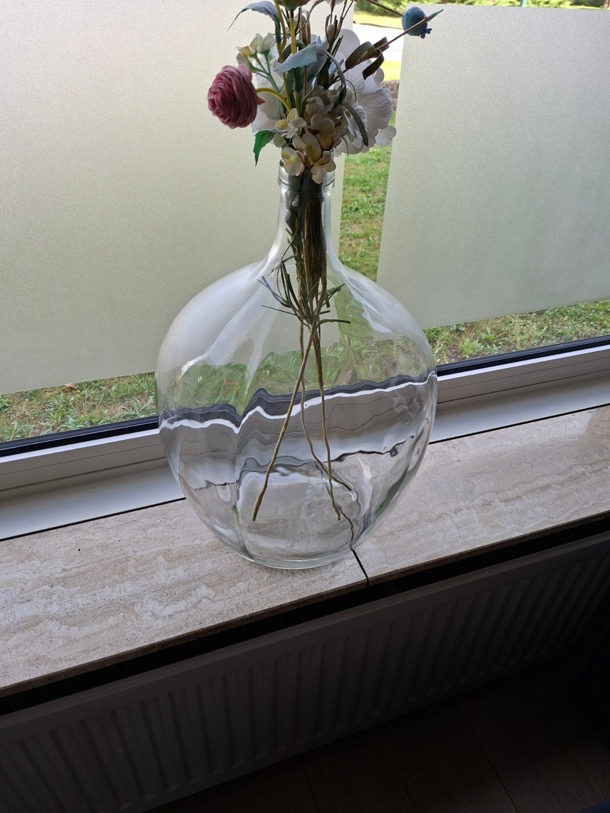 Grote glazen vaas met smalle hals - Decoratief, Gebruikt, Transparant, Ophalen of Verzenden, Glas