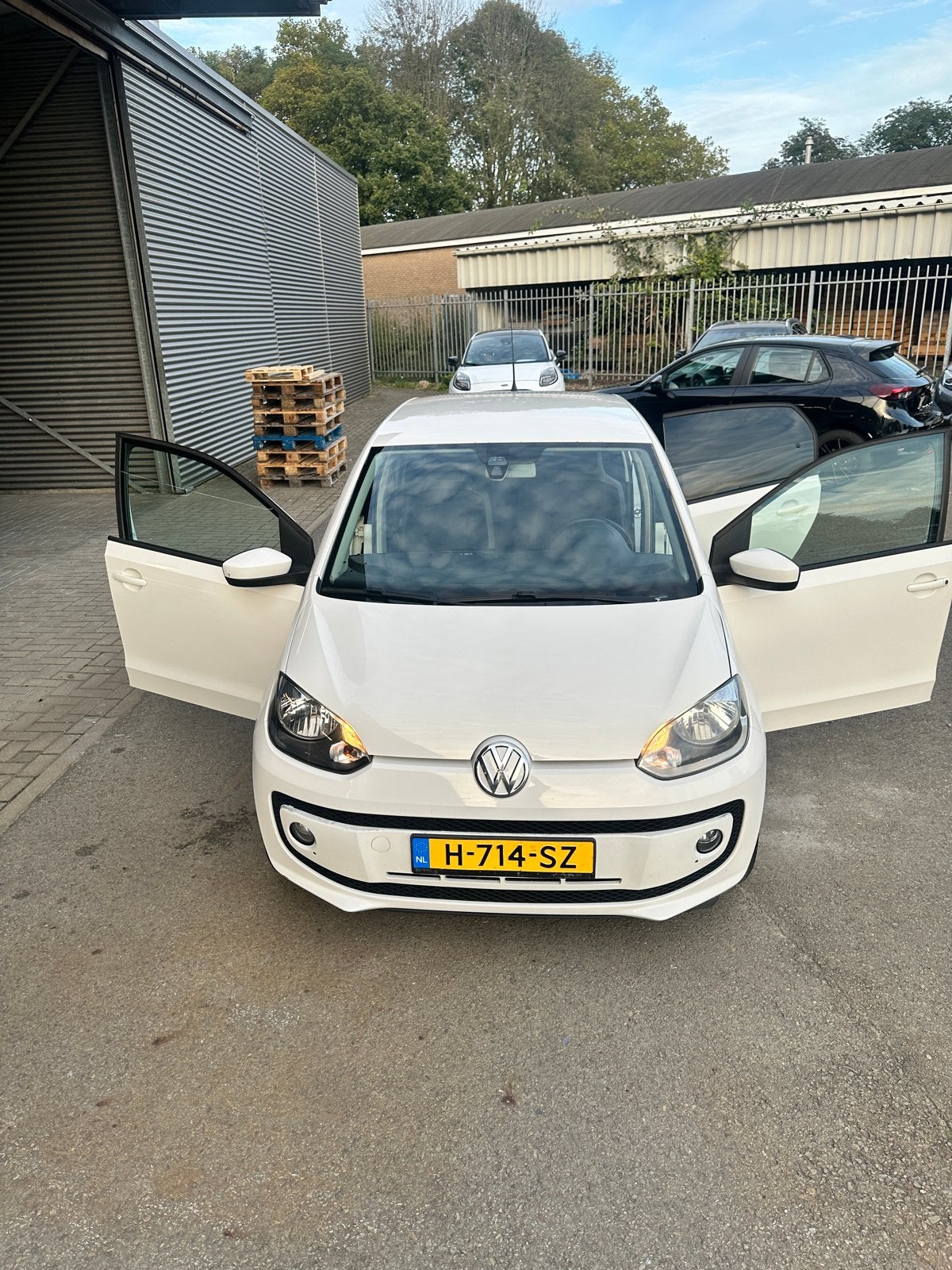 Volkswagen up!