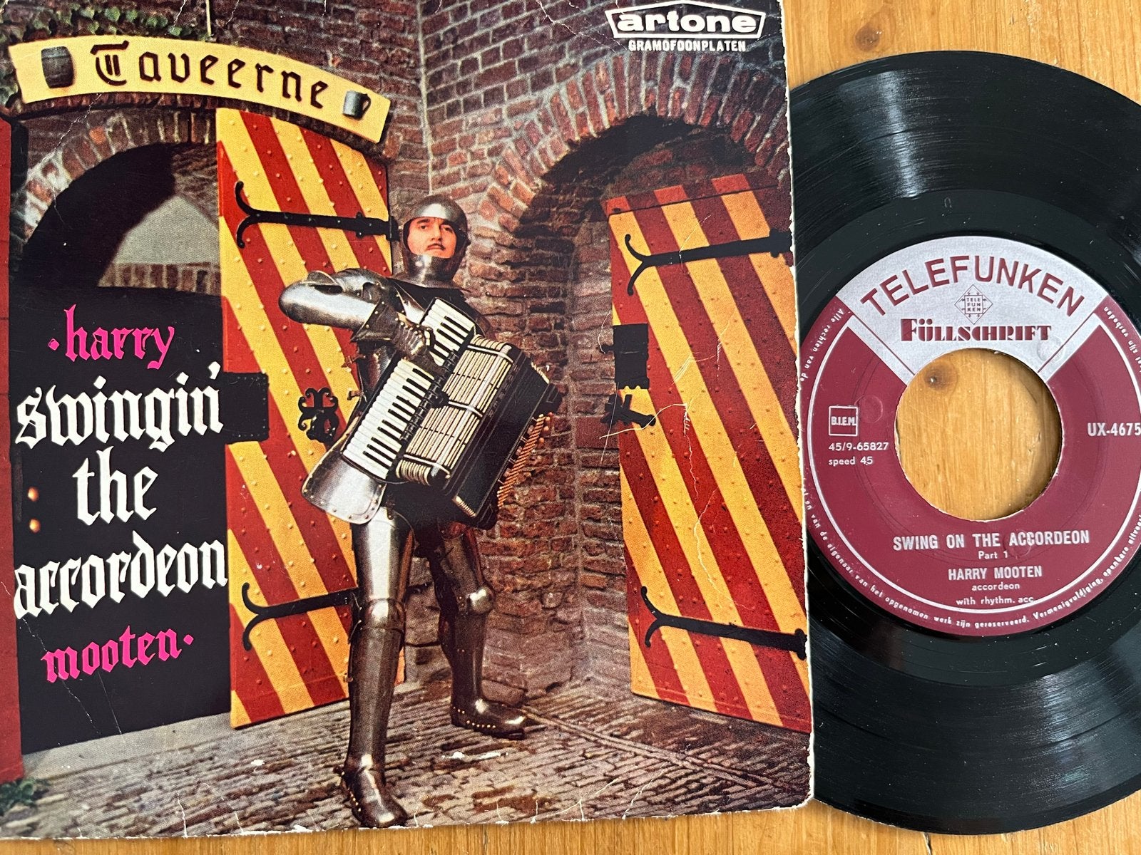 Harry Mooten - Swingin' the Accordeon (7 inch single), Ophalen of Verzenden, Gebruikt, 7 inch, Overige genres