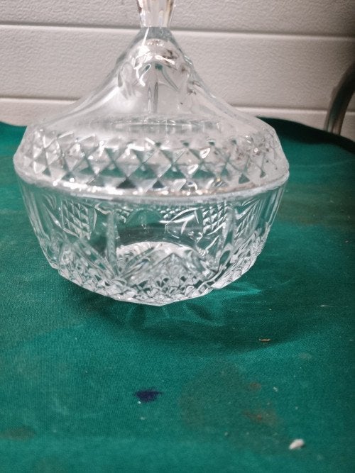 bonbon schaal kristal bewerkt, Ophalen of Verzenden, 'T Olde Gre-j, Info@toldegrej.nl, Endepoelstraat 20f Didam