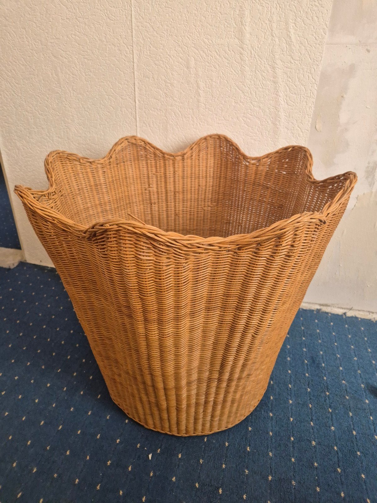 vintage jaren 80 rieten bijzet tafel, Ophalen, Gebruikt, Gevlochten, Mand