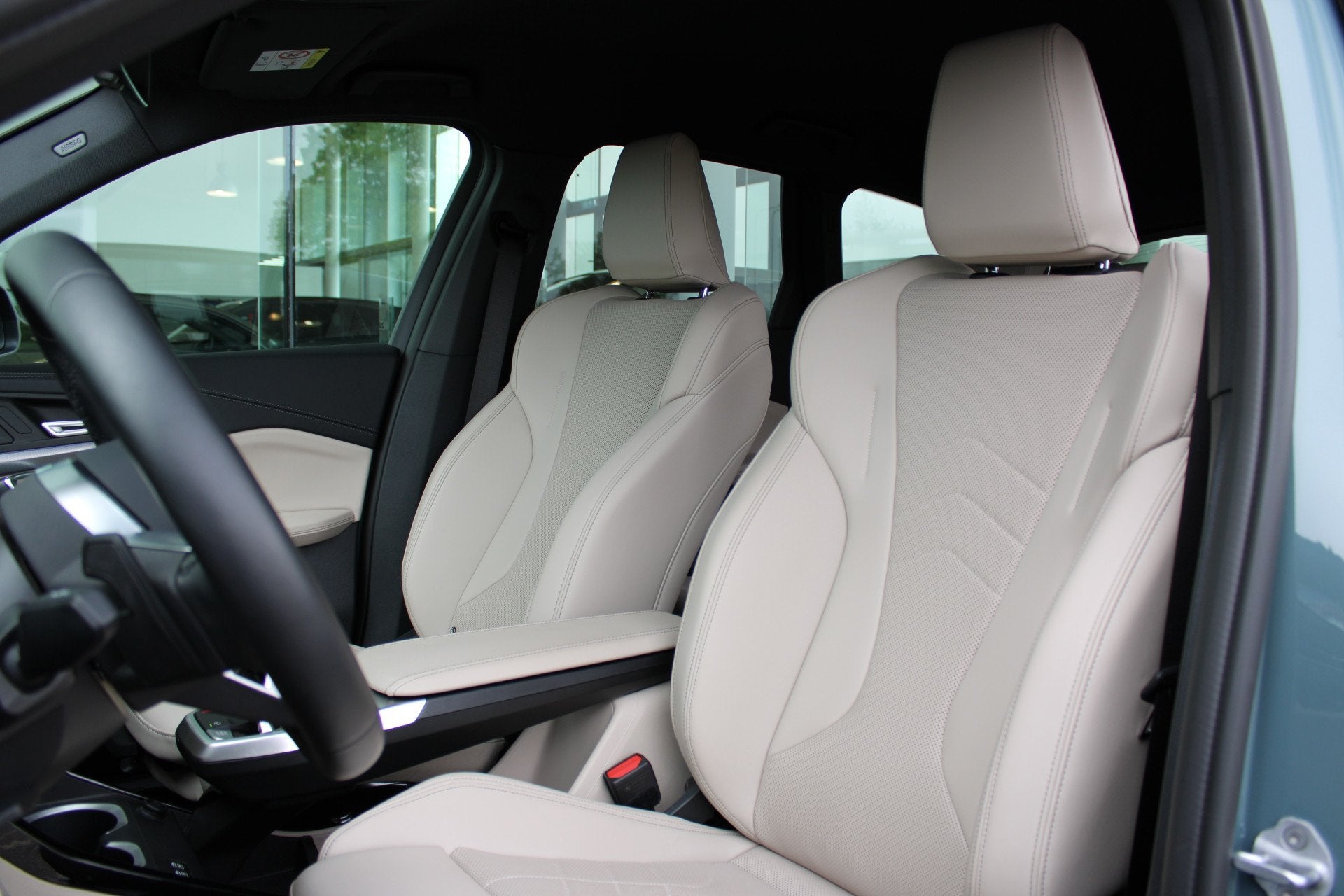 BMW X1 xDrive25e M Sport Automaat / Sportstoelen / Comfort A, Dealer onderhouden, Gebruikt, 3 cilinders, 1830 kg