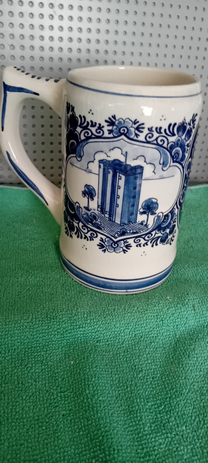 HEINEKEN. Vintage Delftsblauwe bierpul tgv nieuwbouw 1972, Ophalen of Verzenden, Zo goed als nieuw, Pul(len), Heineken