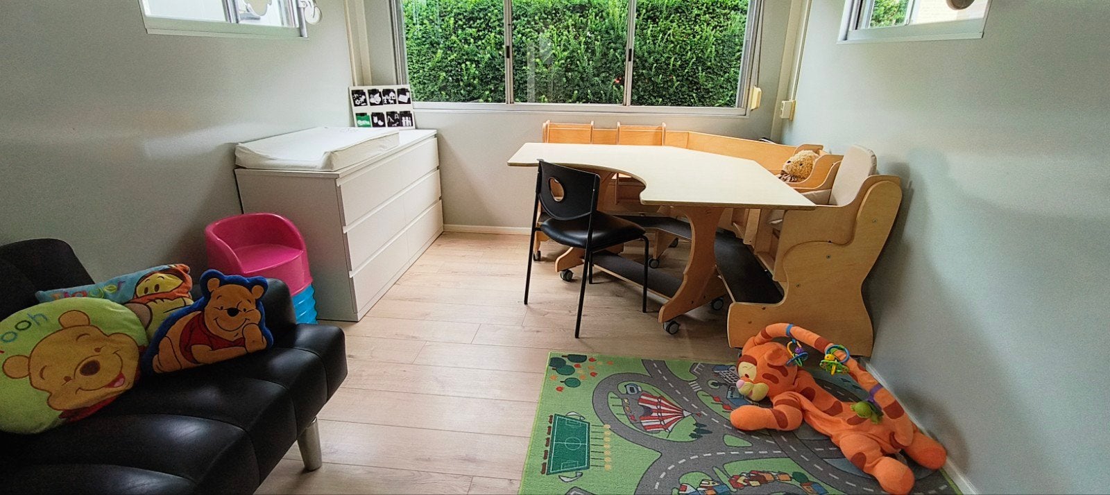 Professionele kinderopvang hoekbank + tafel | 6 kinderen, Ophalen, Gebruikt, Tafel(s) en Stoel(en)
