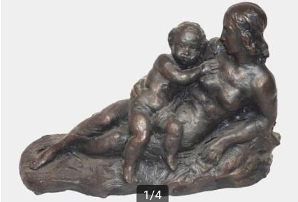BRONS 8.4 kg ==Pierre de Leonardi==naakt met baby==ca 1880, Ophalen, Brons