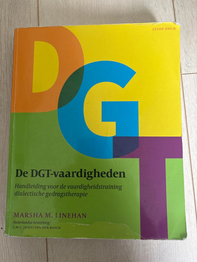 De DGT-vaardigheden - Marsha M. Linehan (zesde druk), Boeken, Ophalen of Verzenden, Gamma, Gelezen, HBO