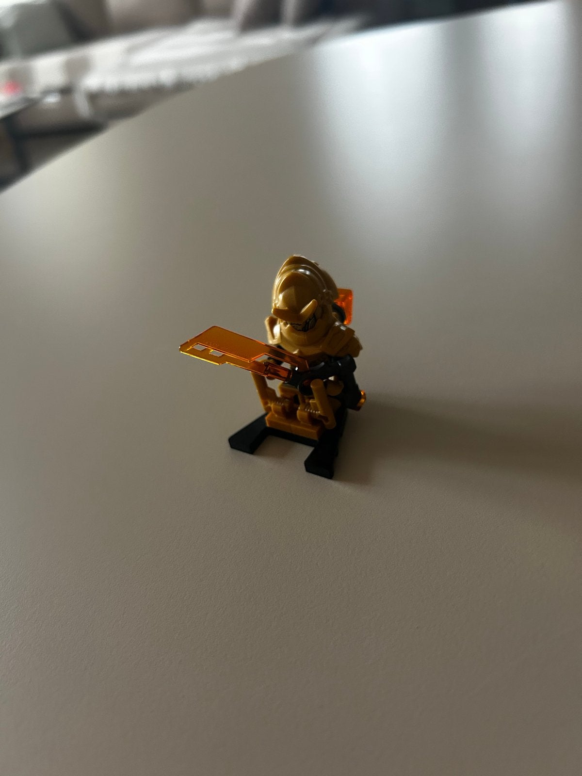 Gouden Lego Ninjago Minifiguur met Zwaard, Ophalen of Verzenden, Zo goed als nieuw, Overige merken