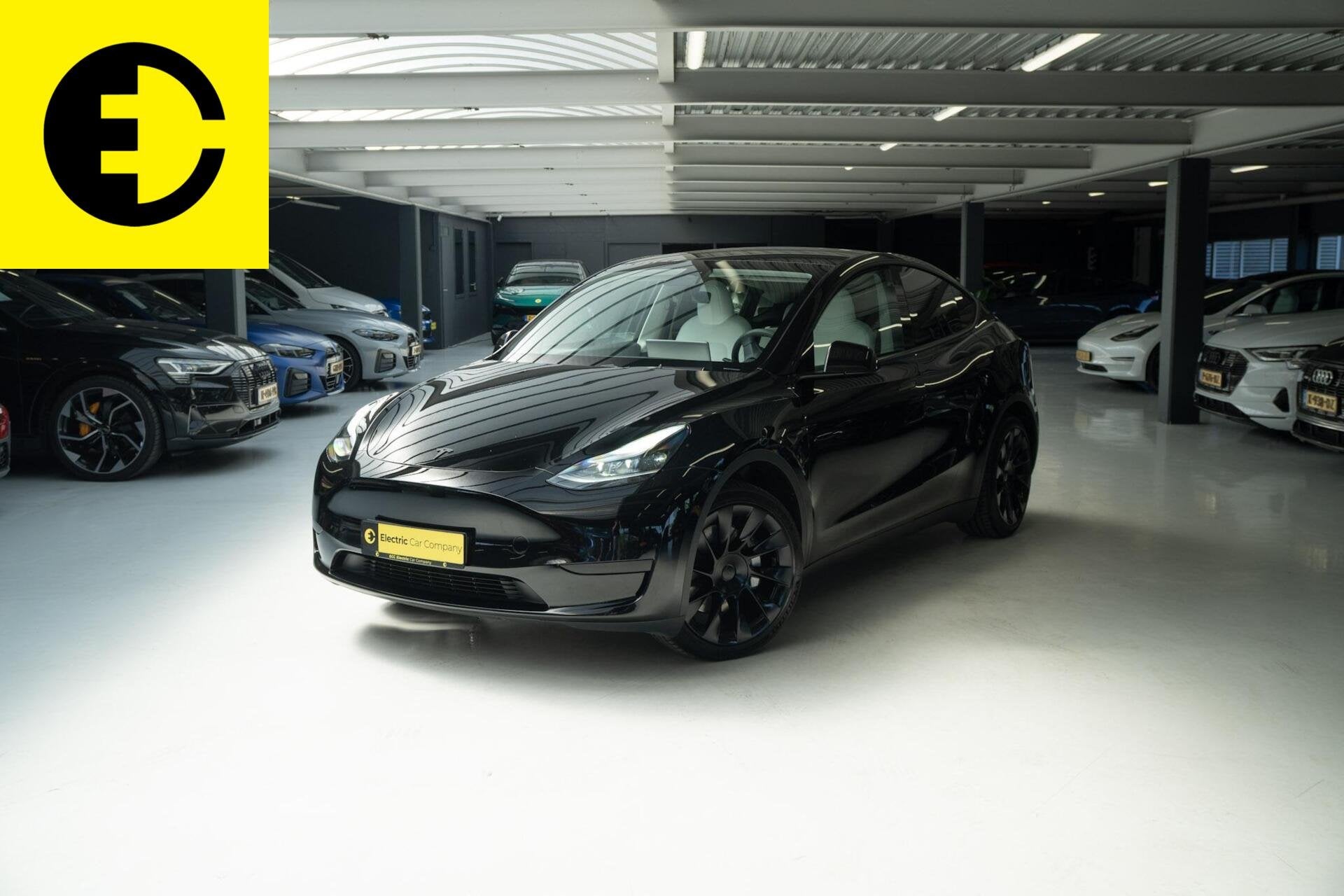 Tesla Model Y RWD 58 kWh | Wit leder | Stoelverwarming | Pan, Auto's, Automaat, 238 pk, Achterwielaandrijving, Gebruikt