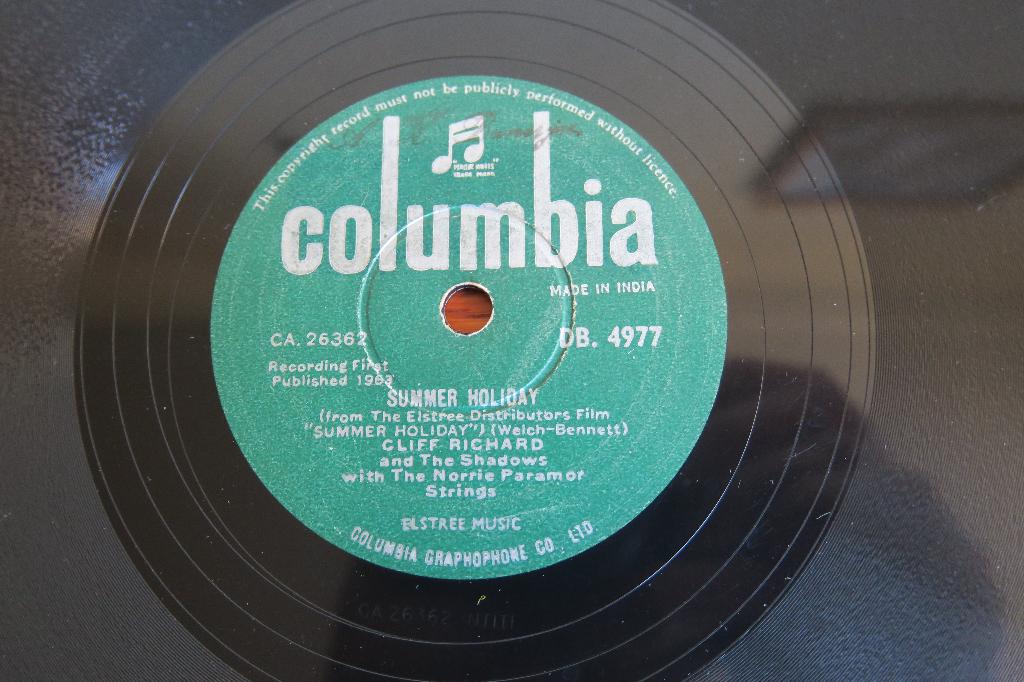 Cliff Richard Summer holiday 78rpm 78 toeren zomerhit zomer, Gebruikt, 10 inch, Overige genres, Overige typen