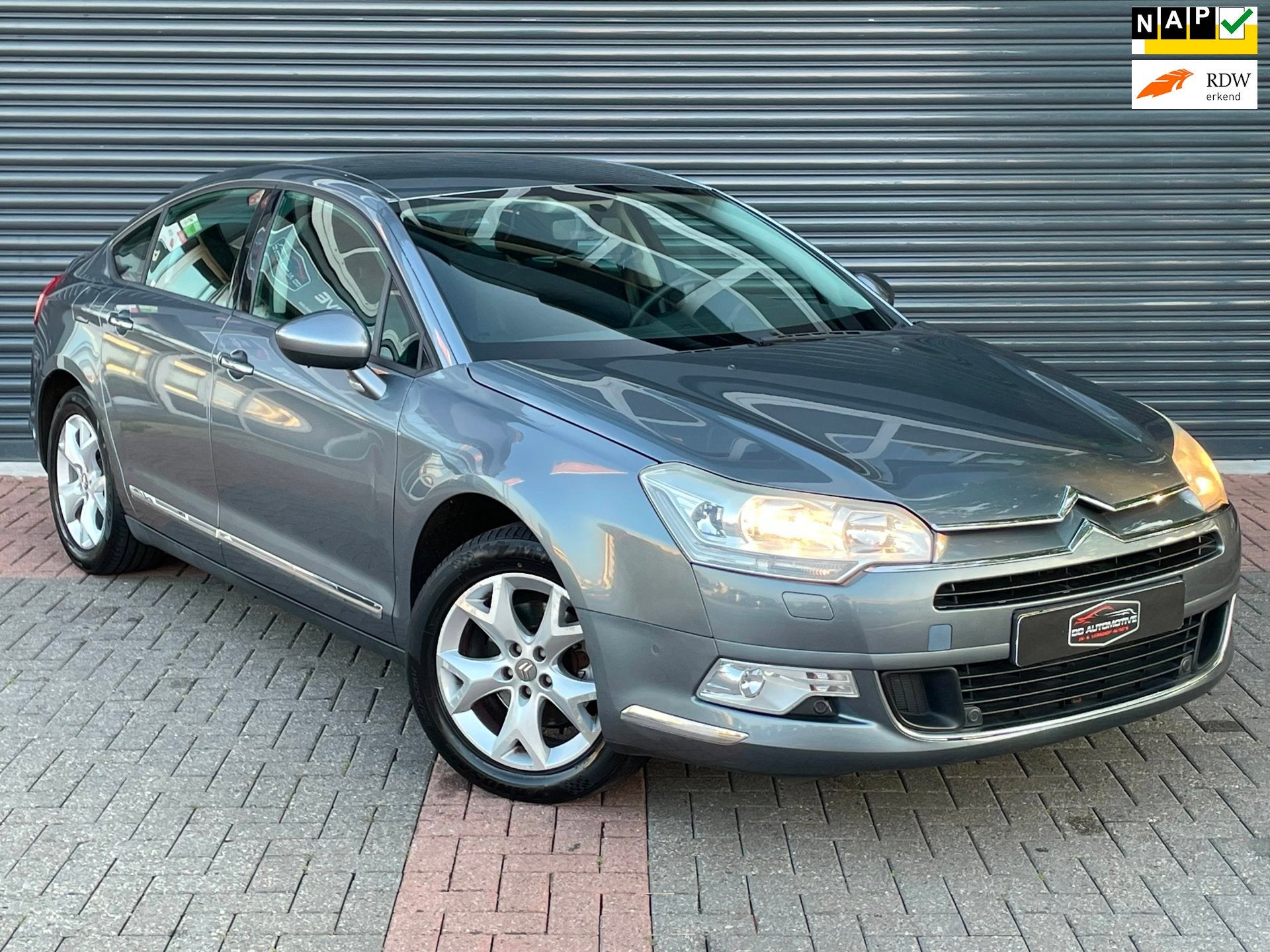 Citroen C5 1.8 16V Dynamique Cruise | Climate Control | Pdc, Gebruikt, Zwart, 4 cilinders, 1749 cc