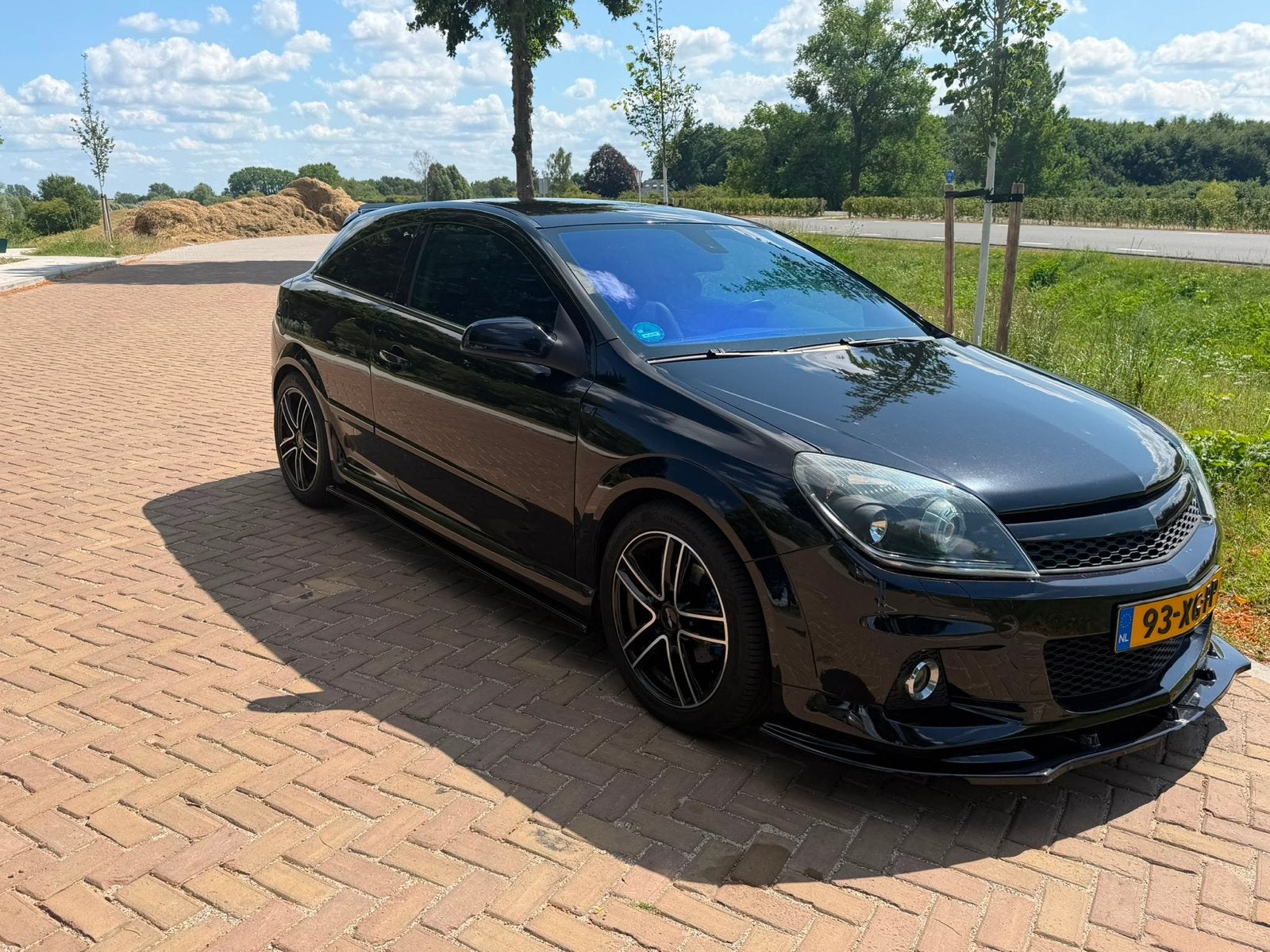 Opel Astra 1.8 16V GTC Cosmo 2007 Zwart, Auto's, Voorwielaandrijving, Zwart, 4 cilinders, 1165 kg