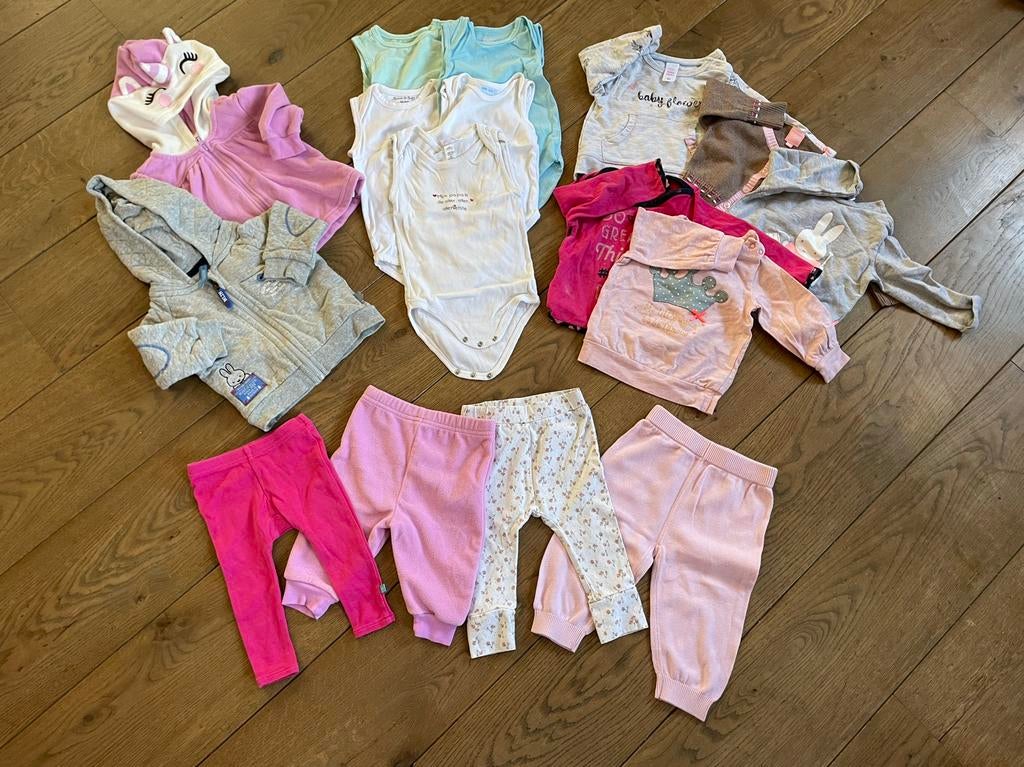 16 delige kledingpakket meisje maat 62. Alles voor €10, Kinderen en Baby's, Babykleding | Maat 62, Ophalen of Verzenden, Zo goed als nieuw
