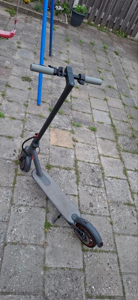 Qmwheel H7 Elektrische Step - 308km gereden, incl. oplader, Ophalen, Gebruikt, Elektrische step (E-scooter), Qmwheel