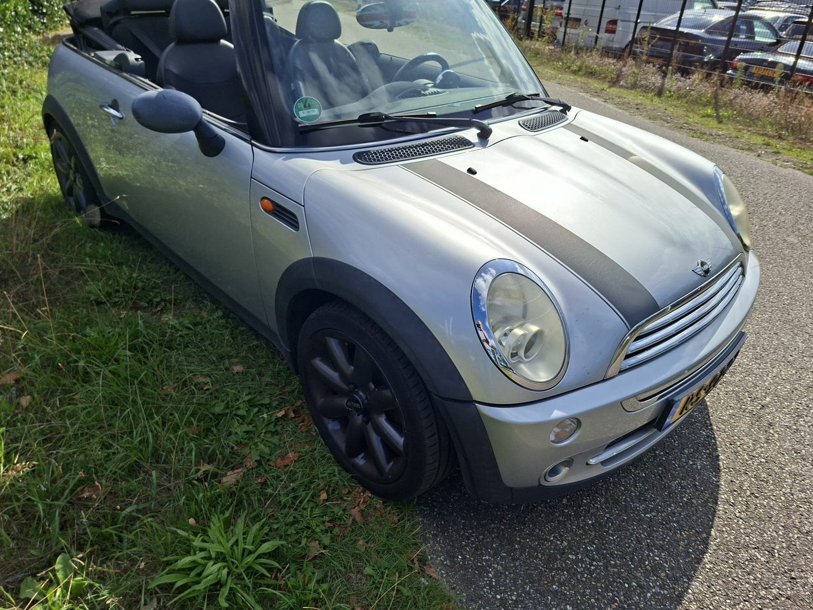 Mini cooper one cabrio cabriolet RIJD FANTASTISCH
