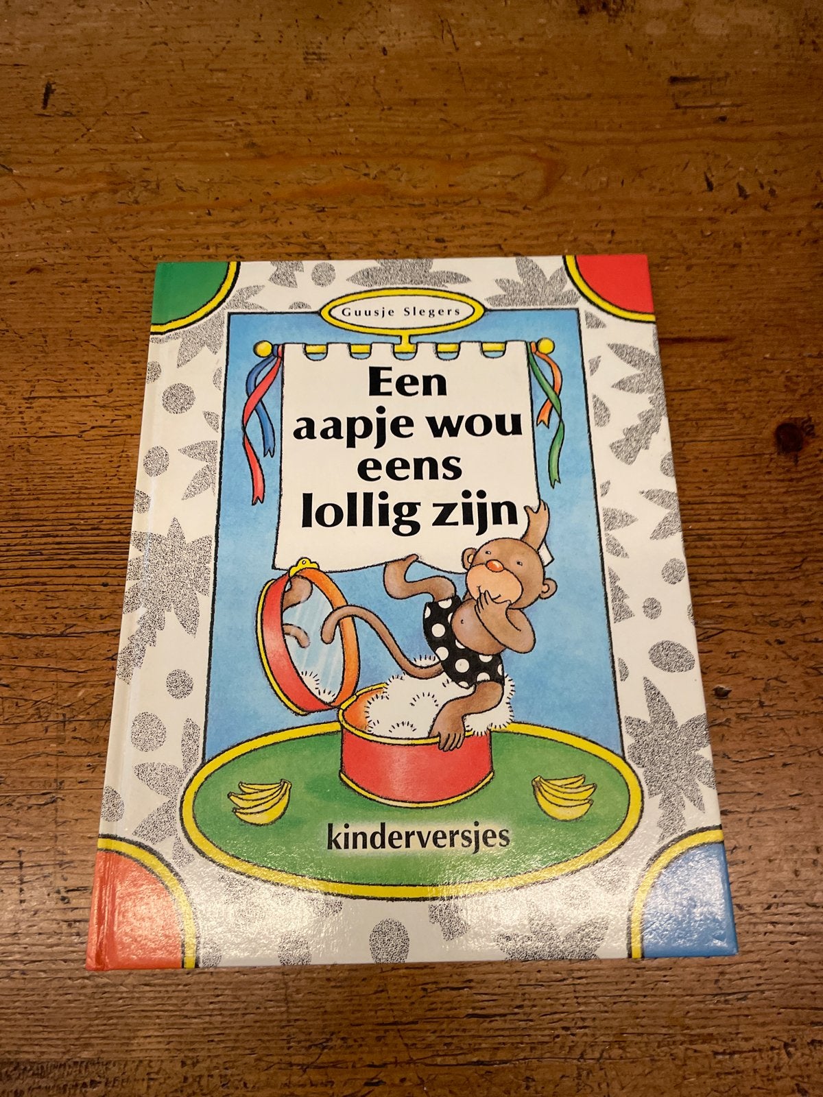 Een aapje wou eens lollig zijn - Kinderversjes, Boeken, Kinderboeken | Baby's en Peuters, Ophalen of Verzenden, Gelezen, 2 tot 3 jaar