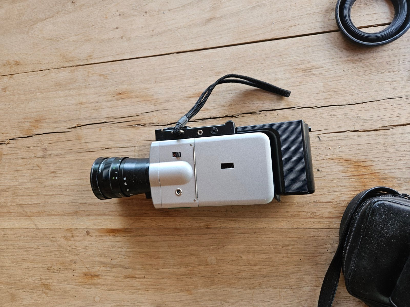 Vintage 8mm filmcamera met accessoires, Audio, Tv en Foto, Videocamera's Analoog, Ophalen of Verzenden, 8mm, Camera