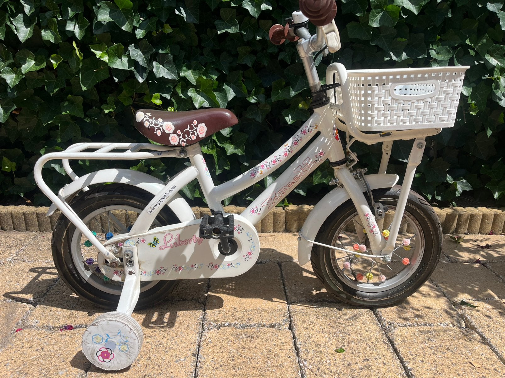 Te koop, (meisjes) kinderfietsje 12 inch, Fietsen en Brommers, Fietsen | Kinderfietsjes, Ophalen, Gebruikt, Minder dan 16 inch