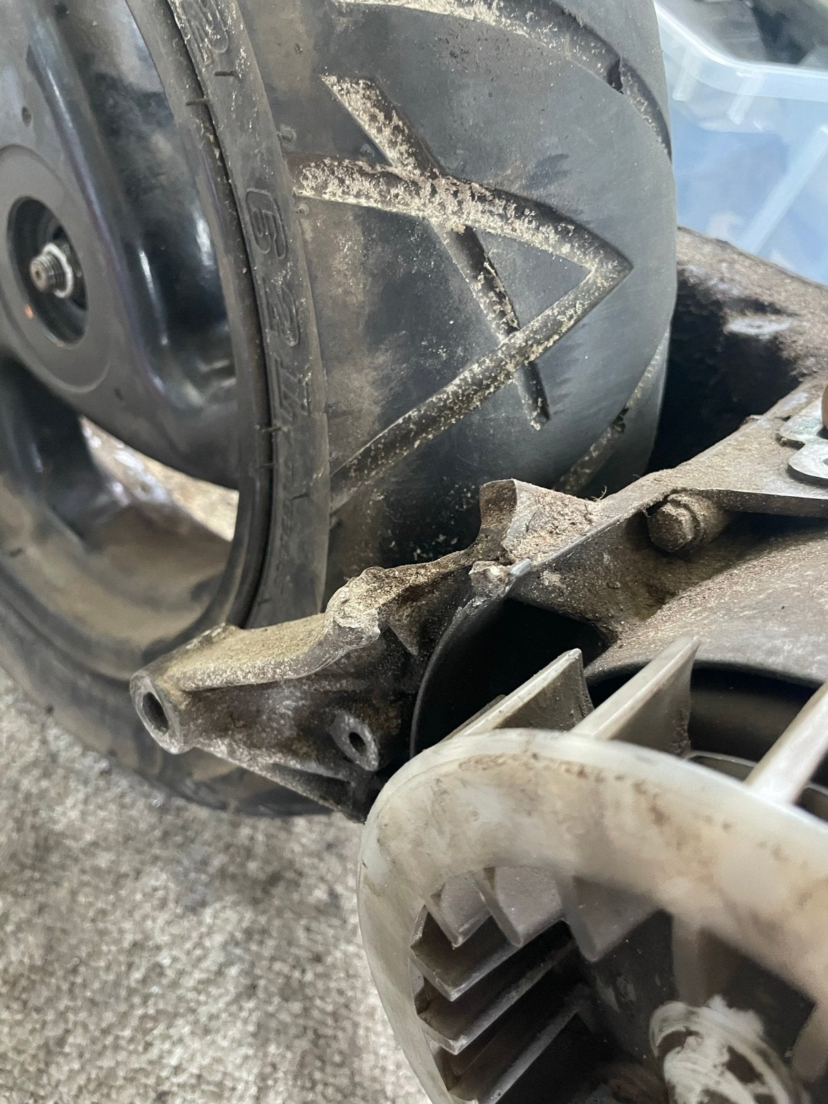 Peugeot verticaal blok met gebroken uitlaat ophanging, Ophalen, Gebruikt, Blok